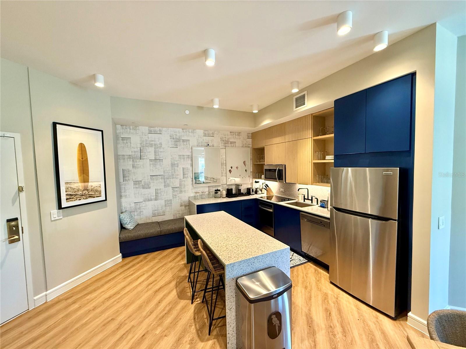 3151 Sunset Walk Dr #112 Property Photo 8