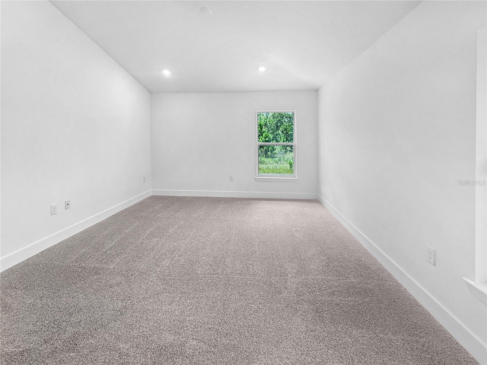 7612 Bent Tree Loop Property Photo 10