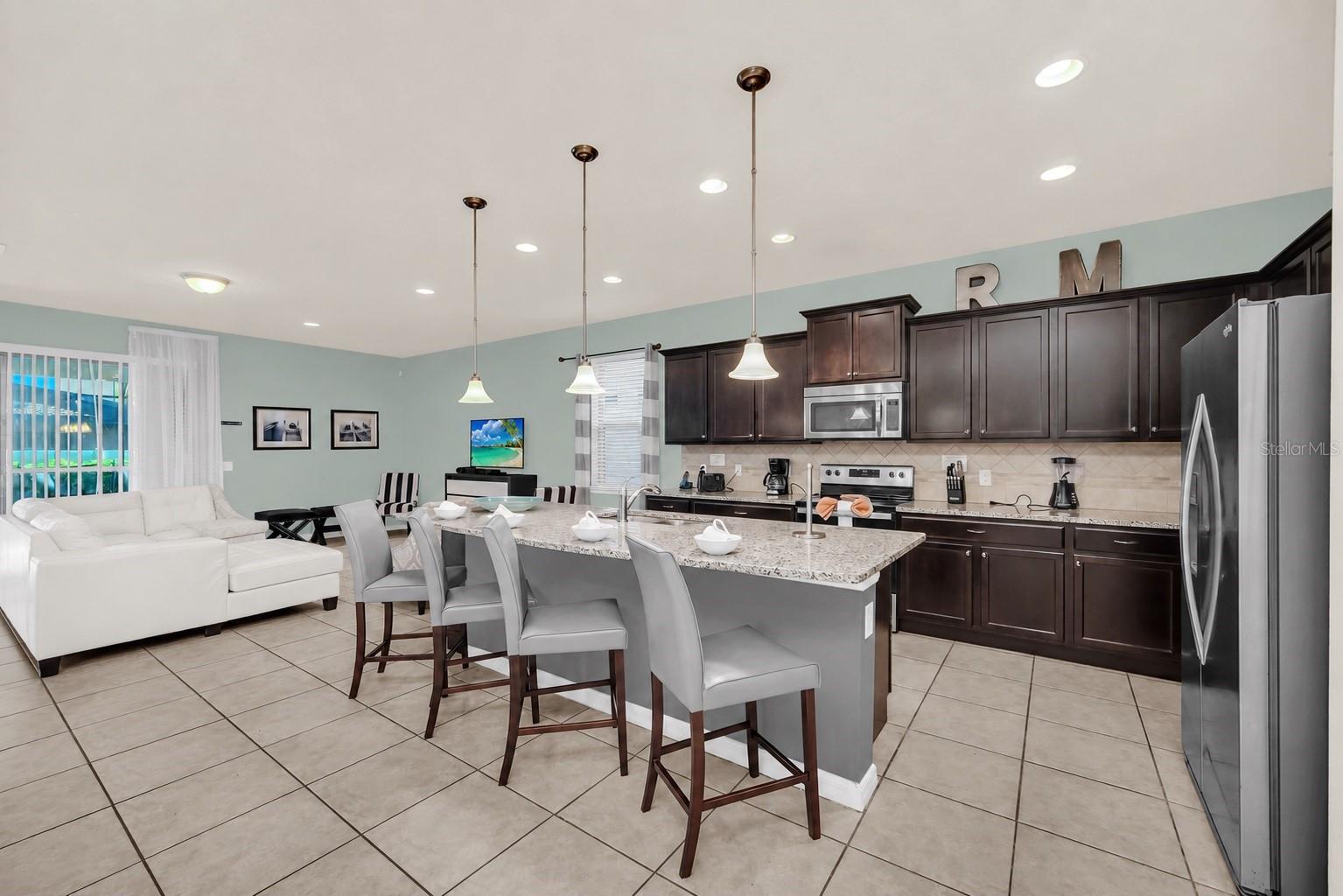 8887 Menton Loop Property Photo 5
