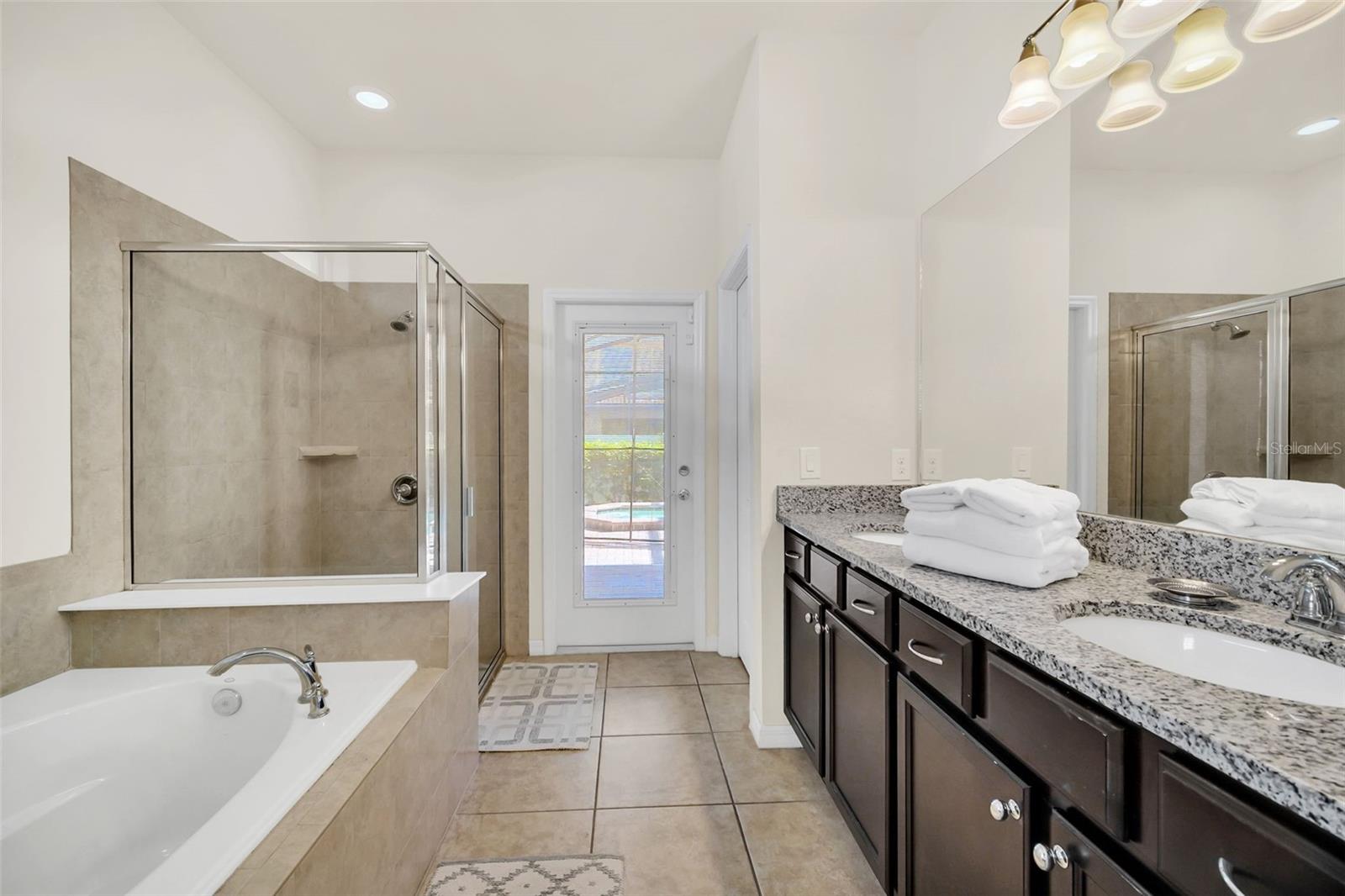 8887 Menton Loop Property Photo 10
