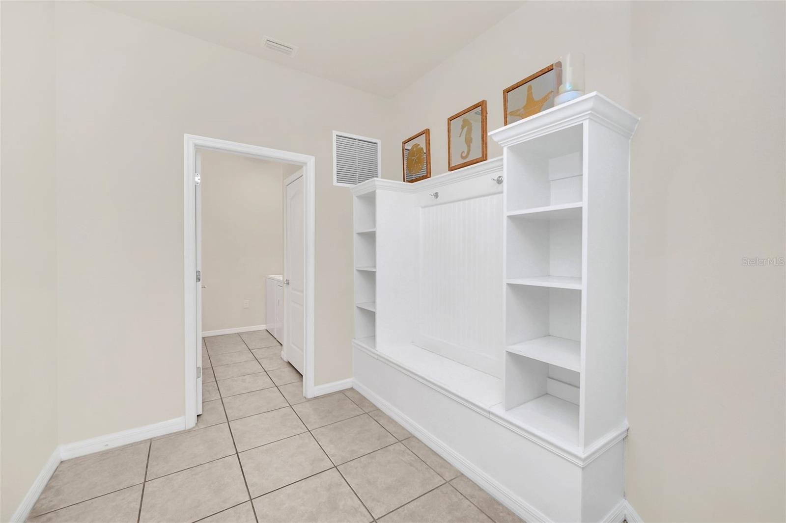 8887 Menton Loop Property Photo 35
