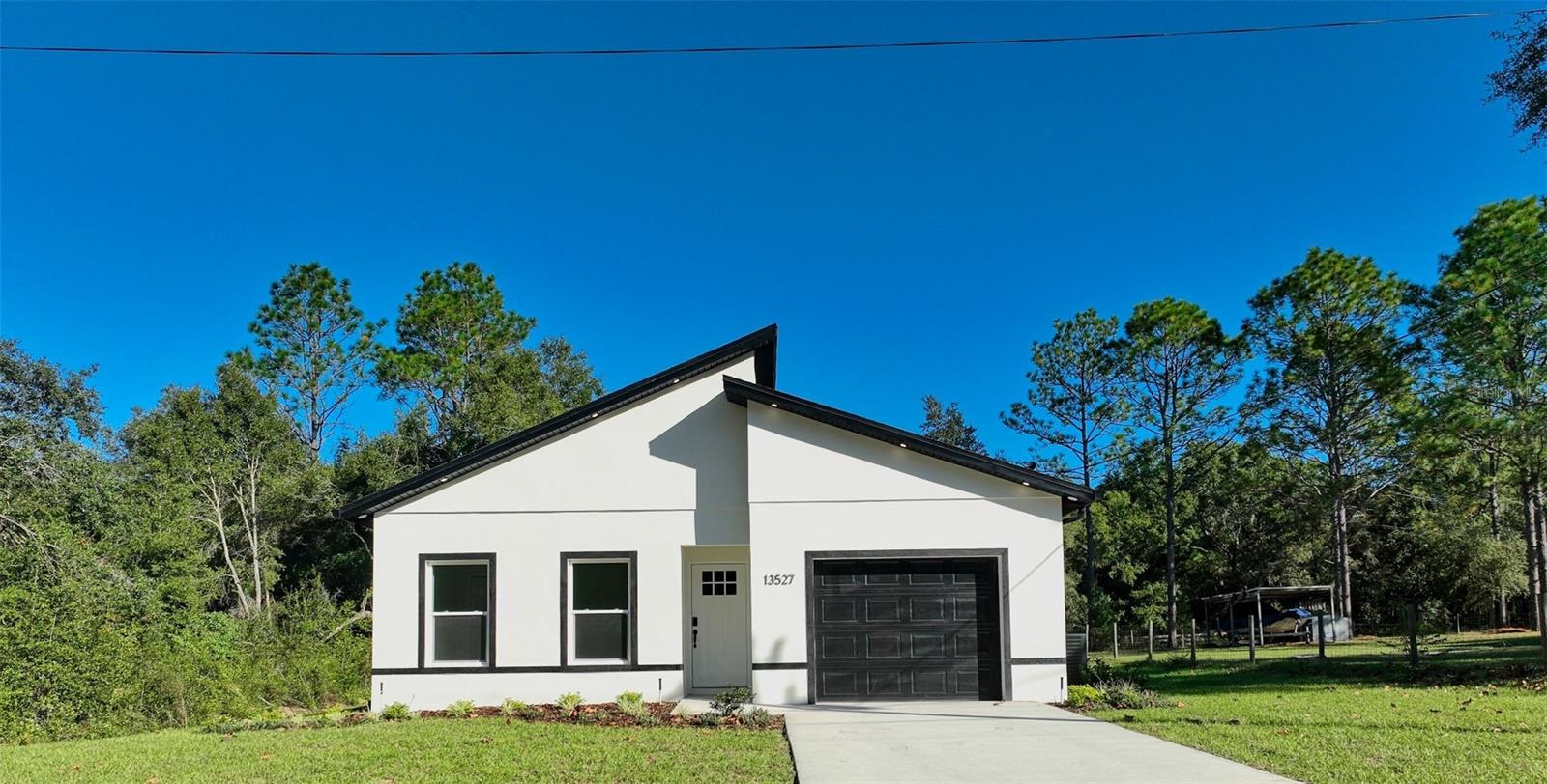 13527 SW 100TH LN Property Photo 1