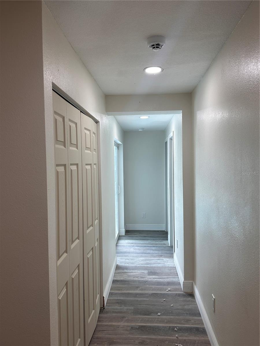 1716 Sprucewood Ln Property Photo 5