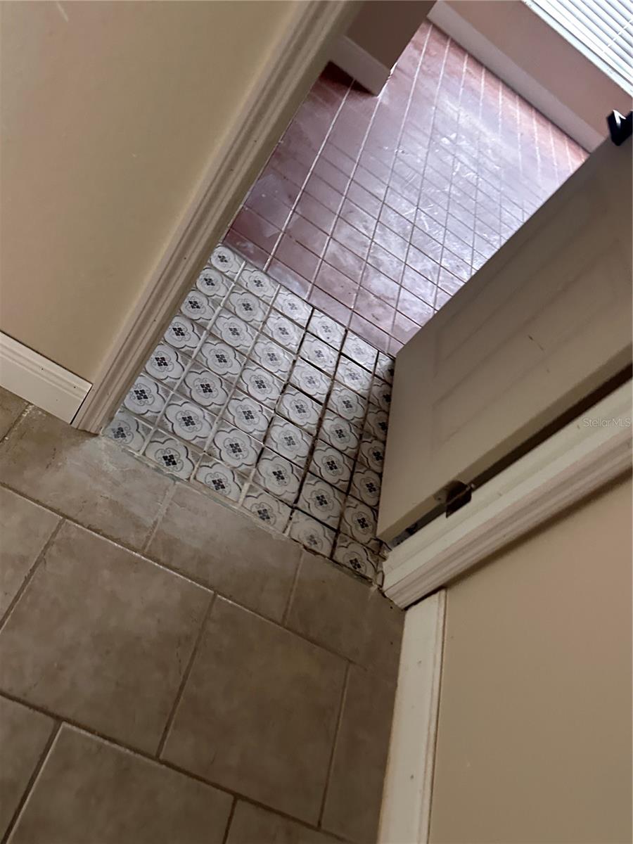 1716 Sprucewood Ln Property Photo 16