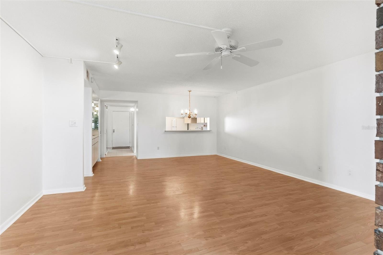 7 Escondido Cir #67 Property Photo 15