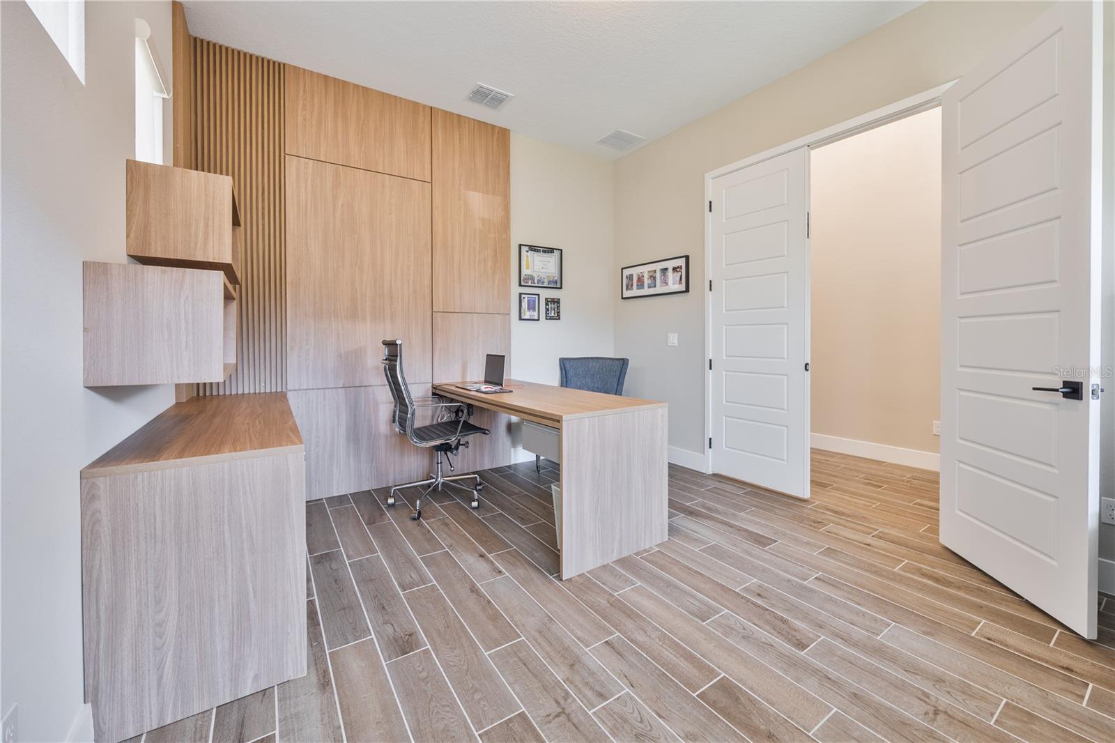 5150 Citrus Leaf Blvd Property Photo 7