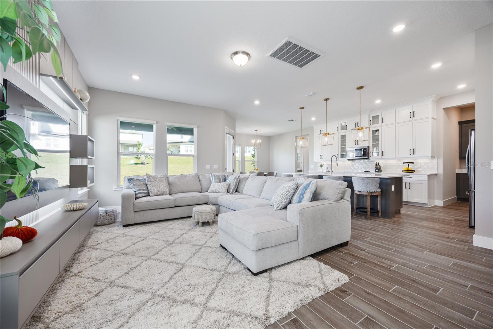 5150 Citrus Leaf Blvd Property Photo 12