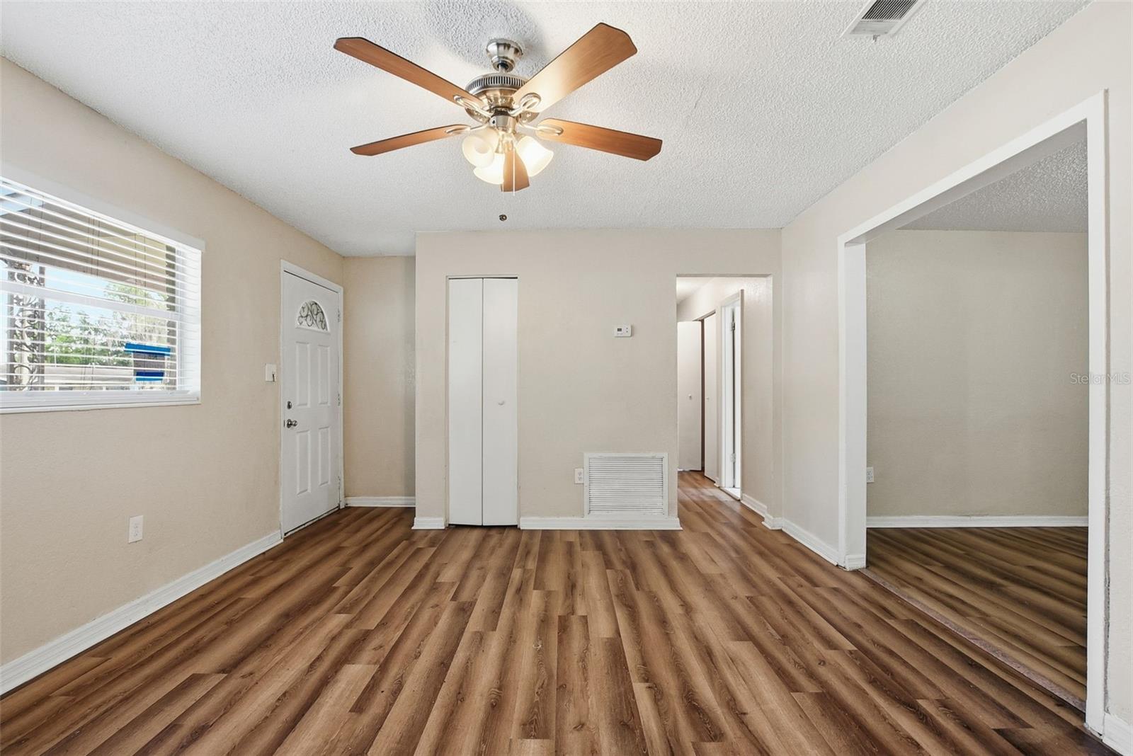 4132 Westgate Rd Property Photo 3