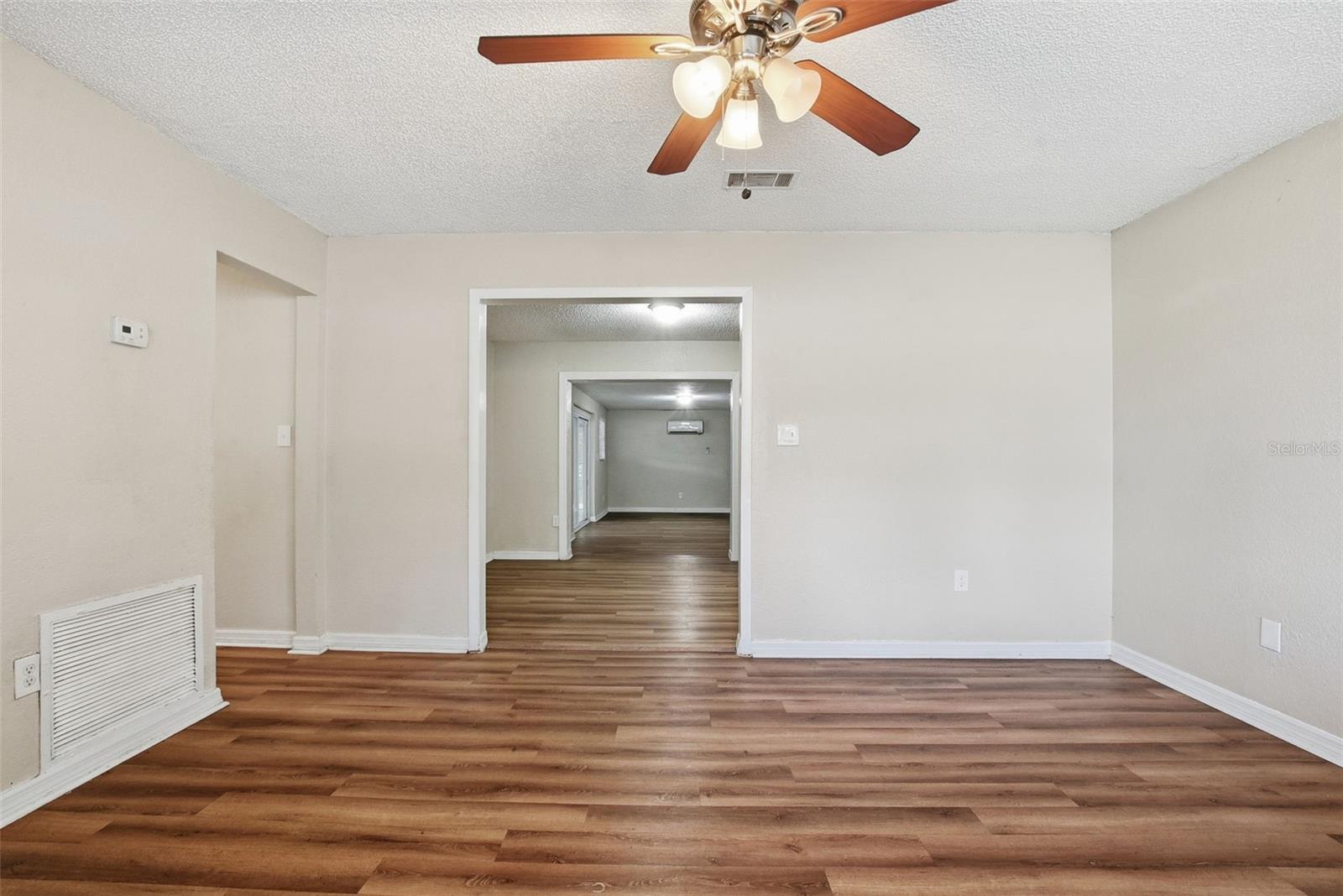 4132 Westgate Rd Property Photo 9