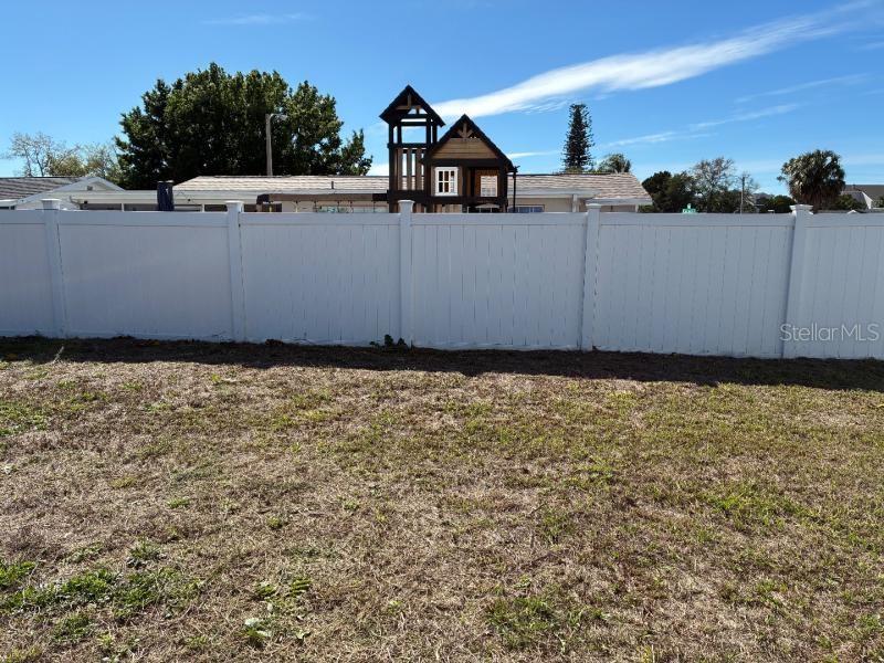 9425 Lido Ln Property Photo 15