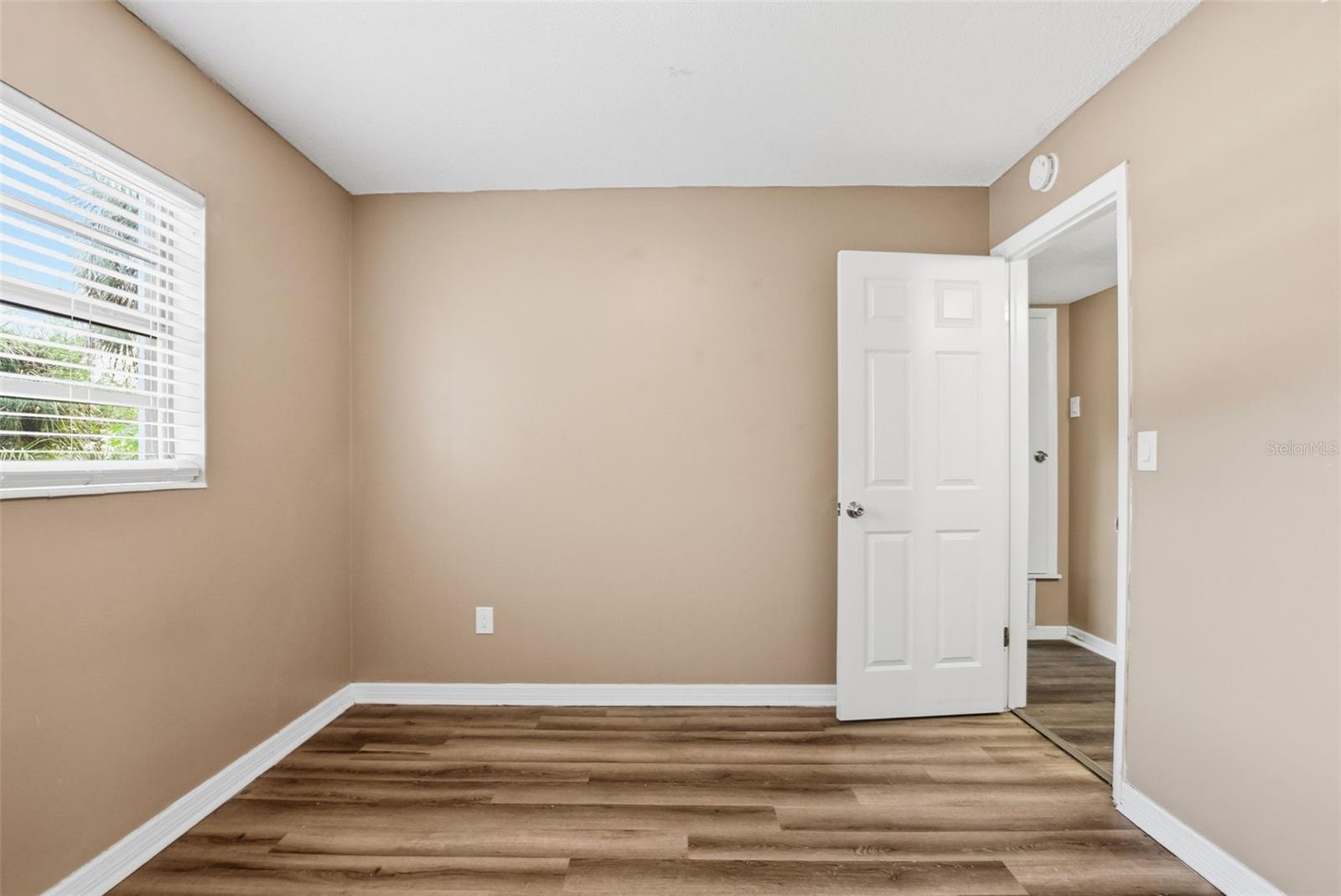 5103 Liming Ave Property Photo 17