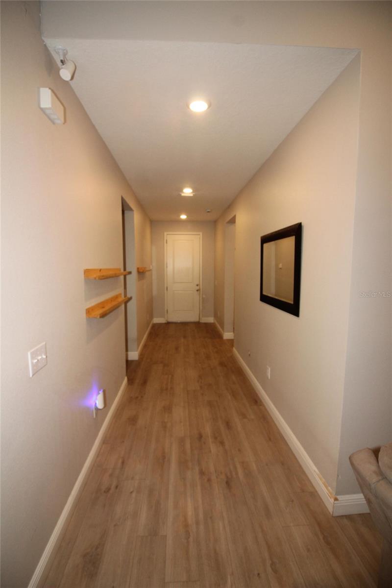 9449 Sanders Park Pl Property Photo 13