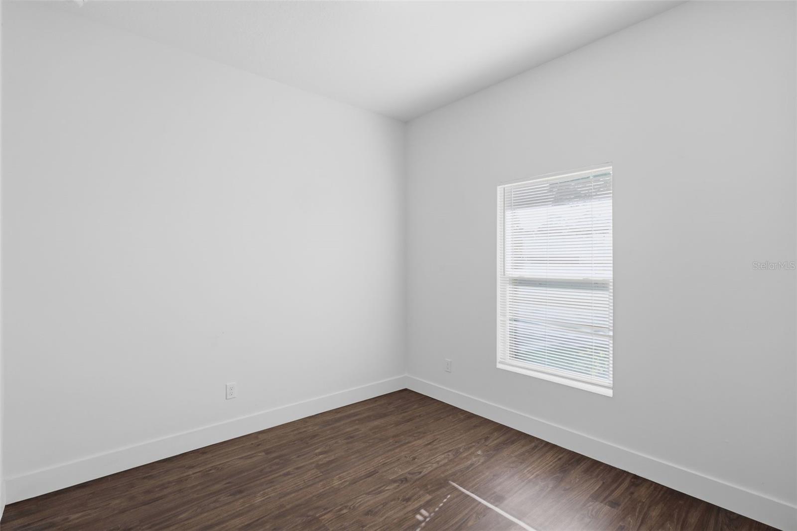 3227 Halsey Ave Se Property Photo 34