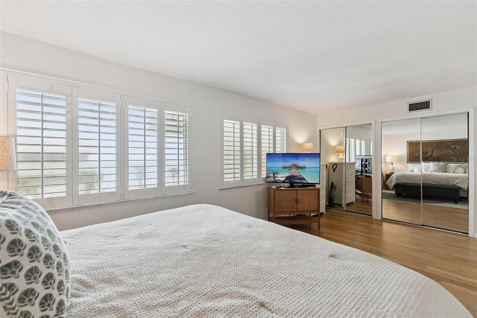 935 Ocean Shore Blvd #3020 Property Photo 23