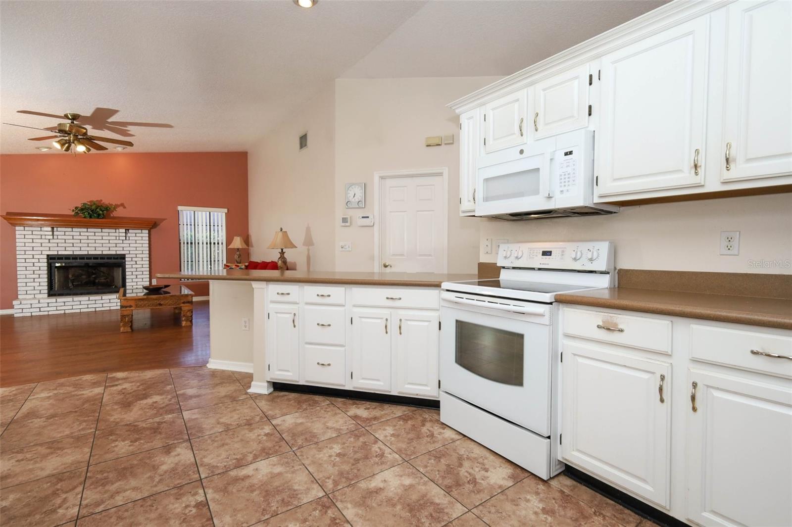 610 Yorktown Dr Property Photo 17