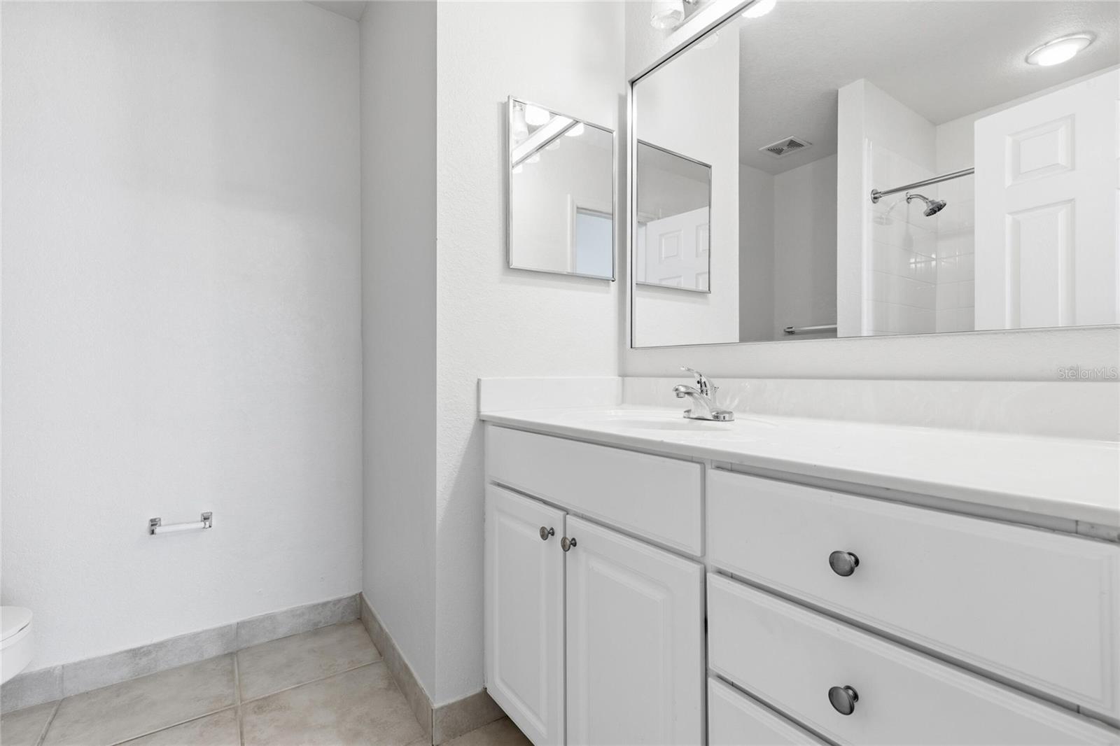 9875 Meadow Field Cir Property Photo 19