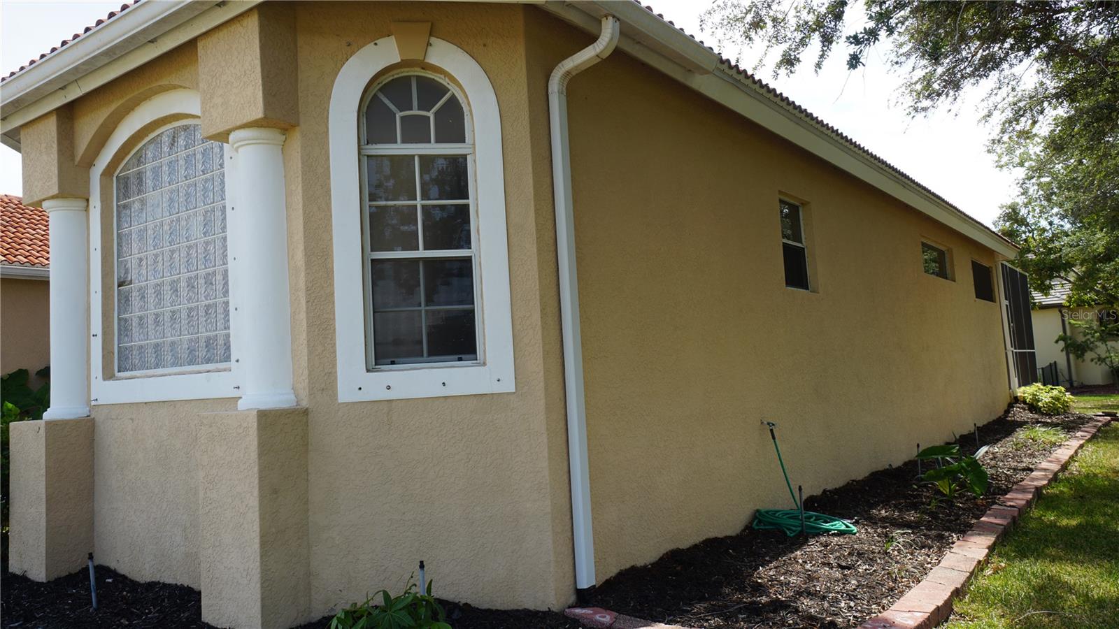 17067 Cape Horn Blvd Property Photo 3