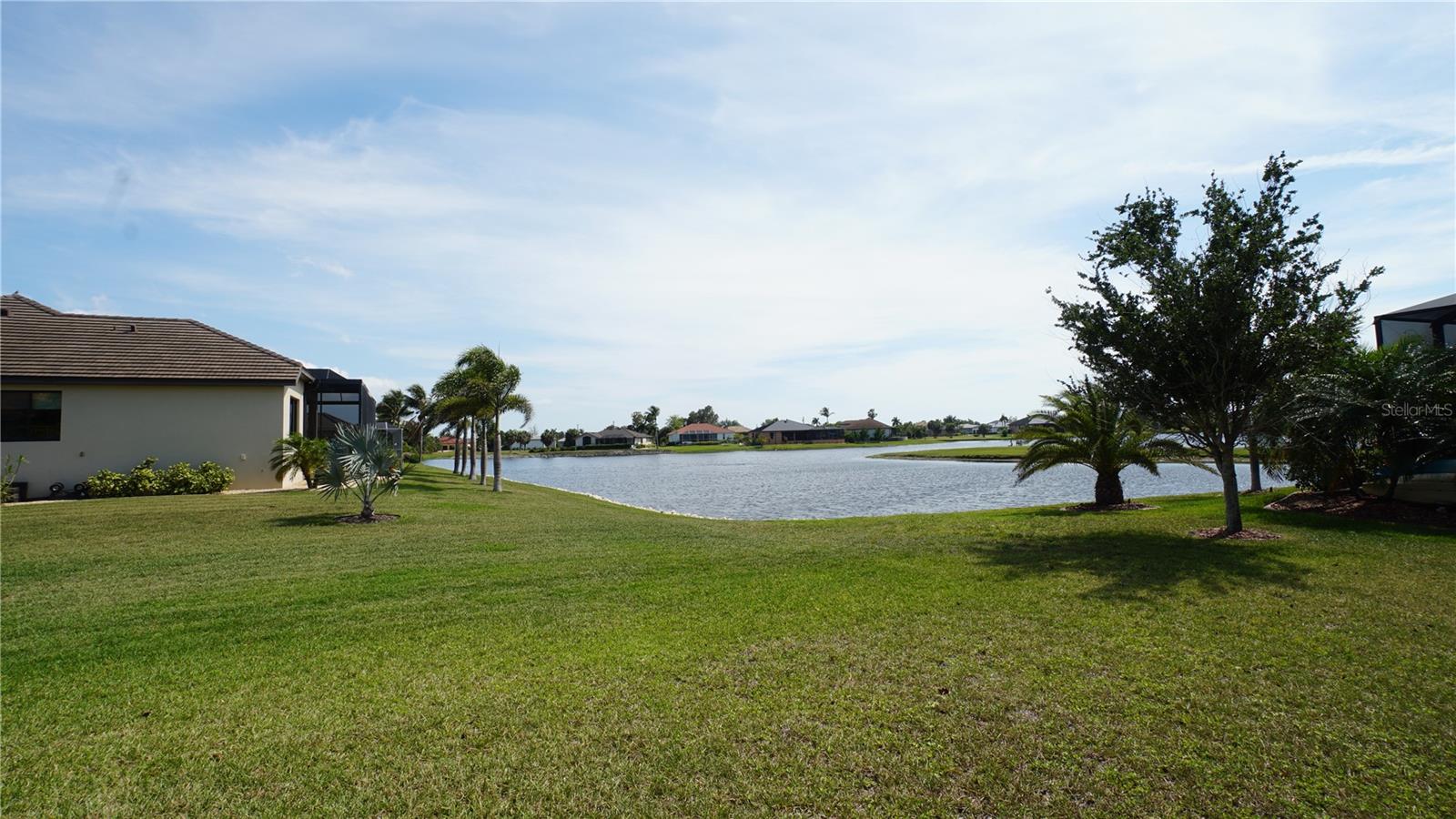 17067 Cape Horn Blvd Property Photo 5
