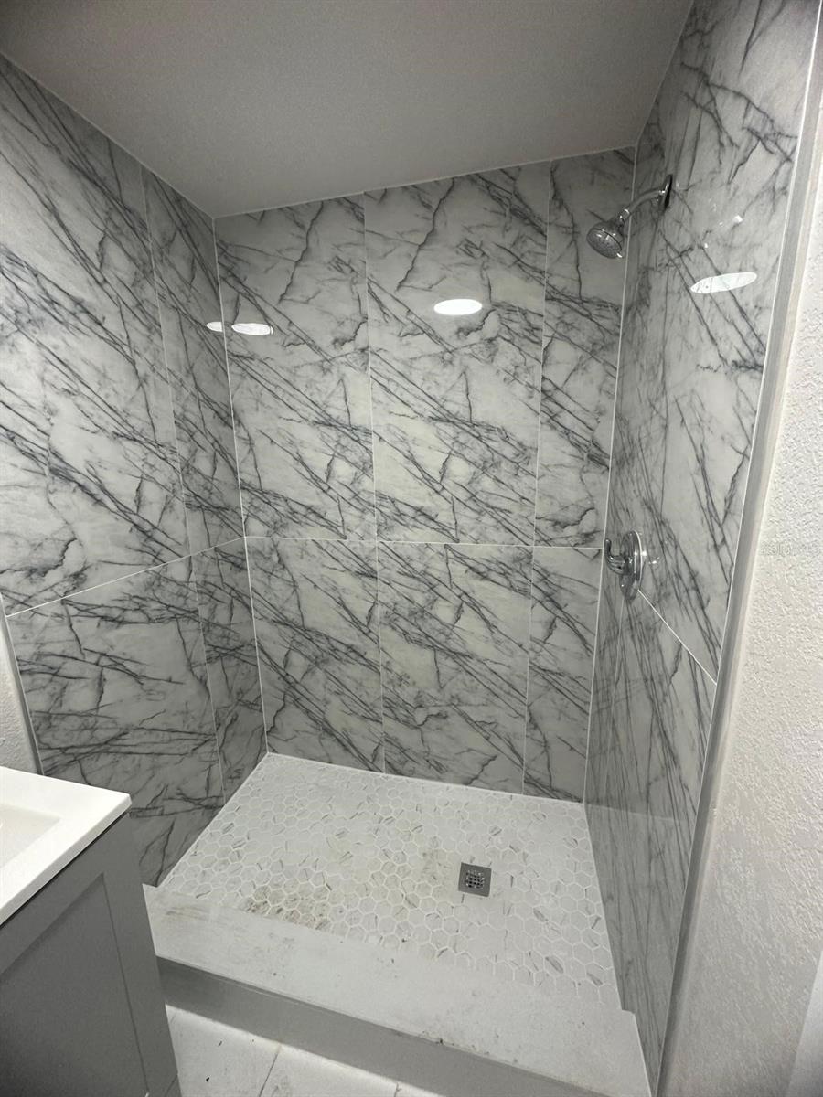 1150 Pippin St Property Photo 9