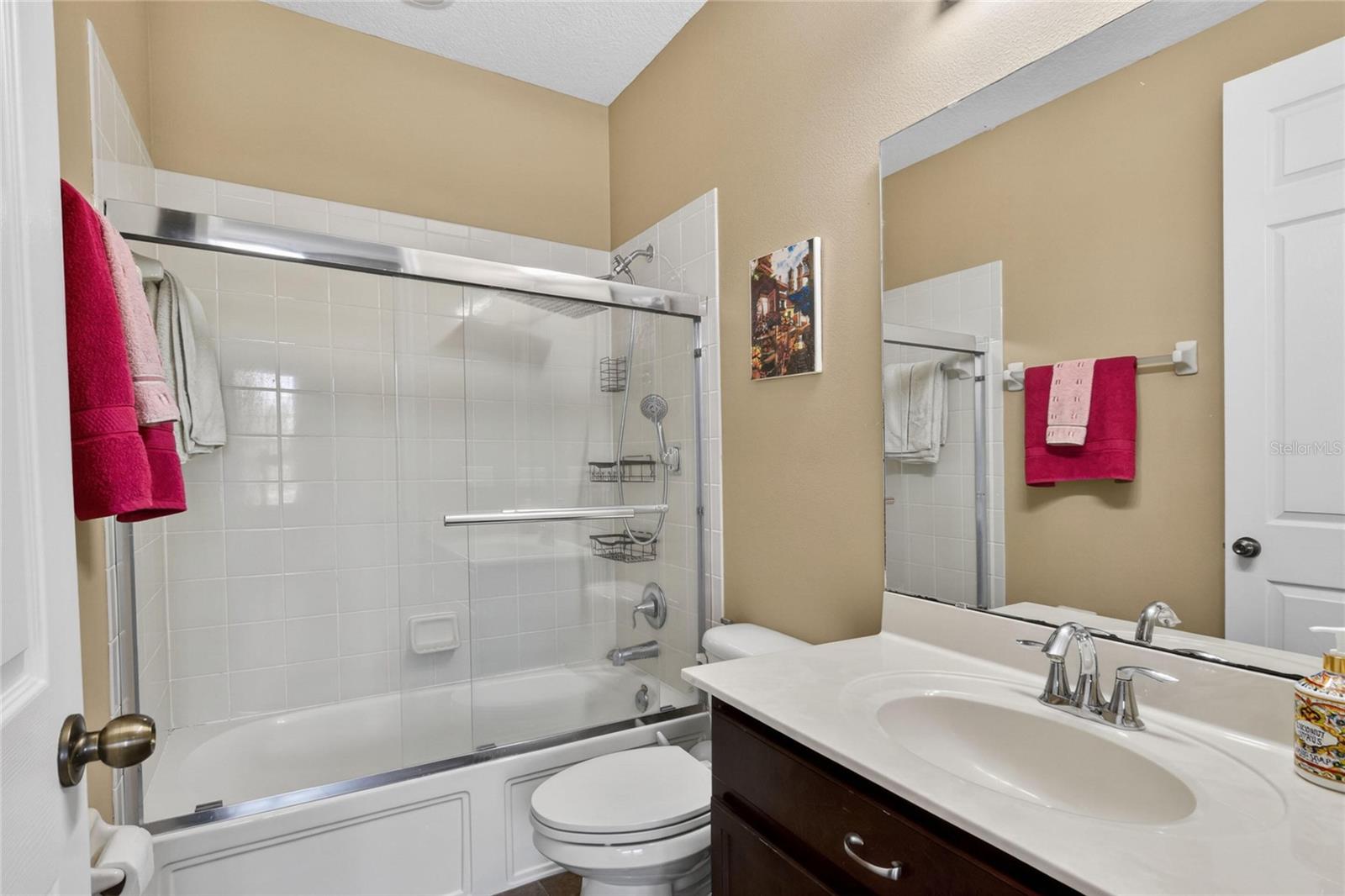 232 Magneta Loop Property Photo 63