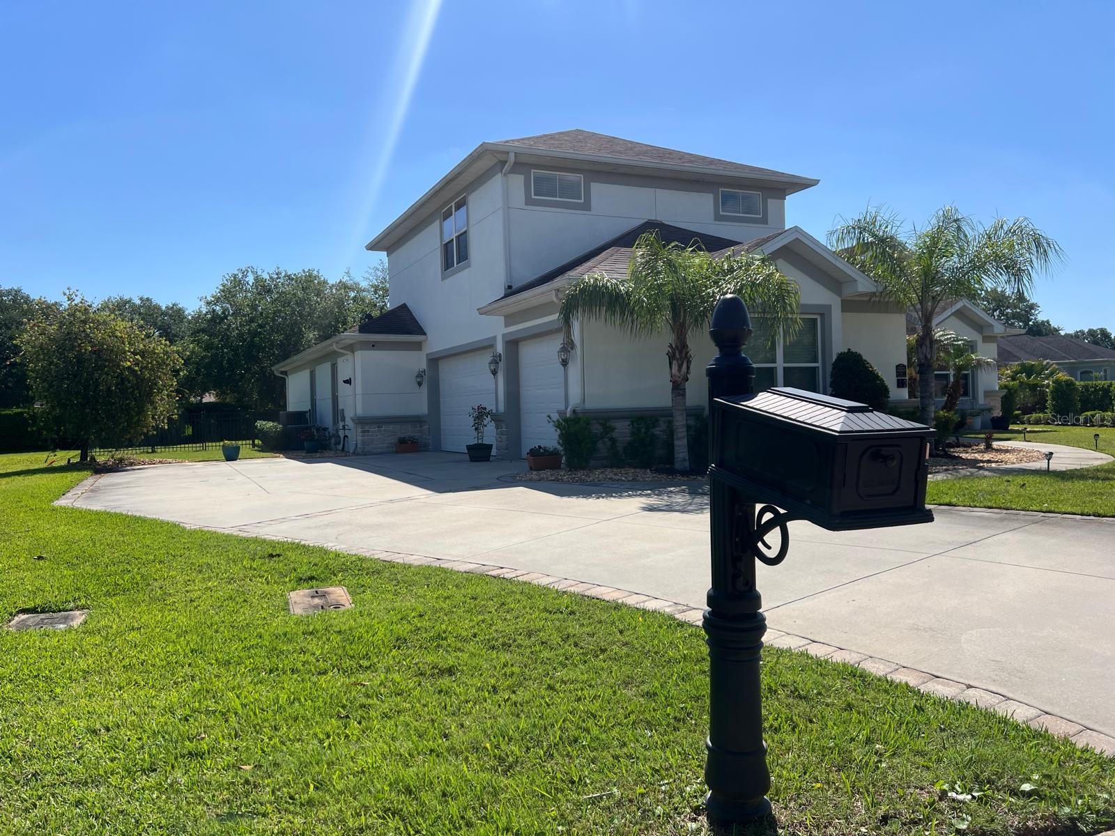 O6405156 Property Photo 1
