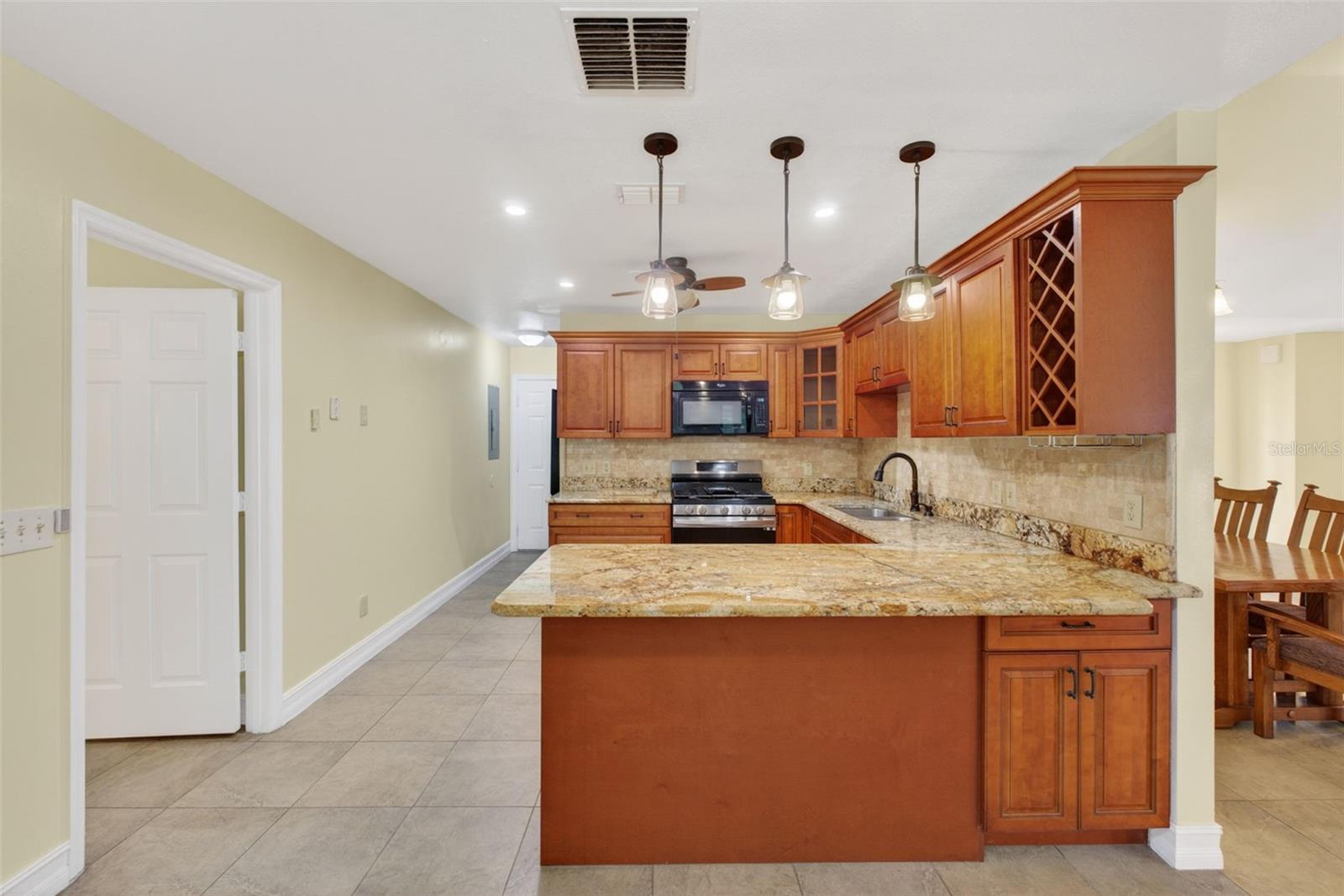 3633 Jericho Dr Property Photo 11