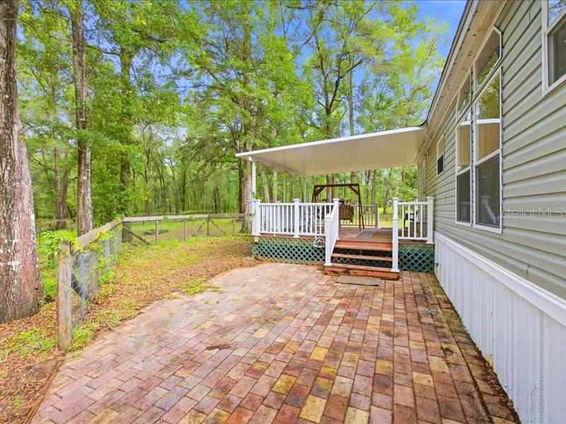 9986 S Forestline Ave Property Photo 25