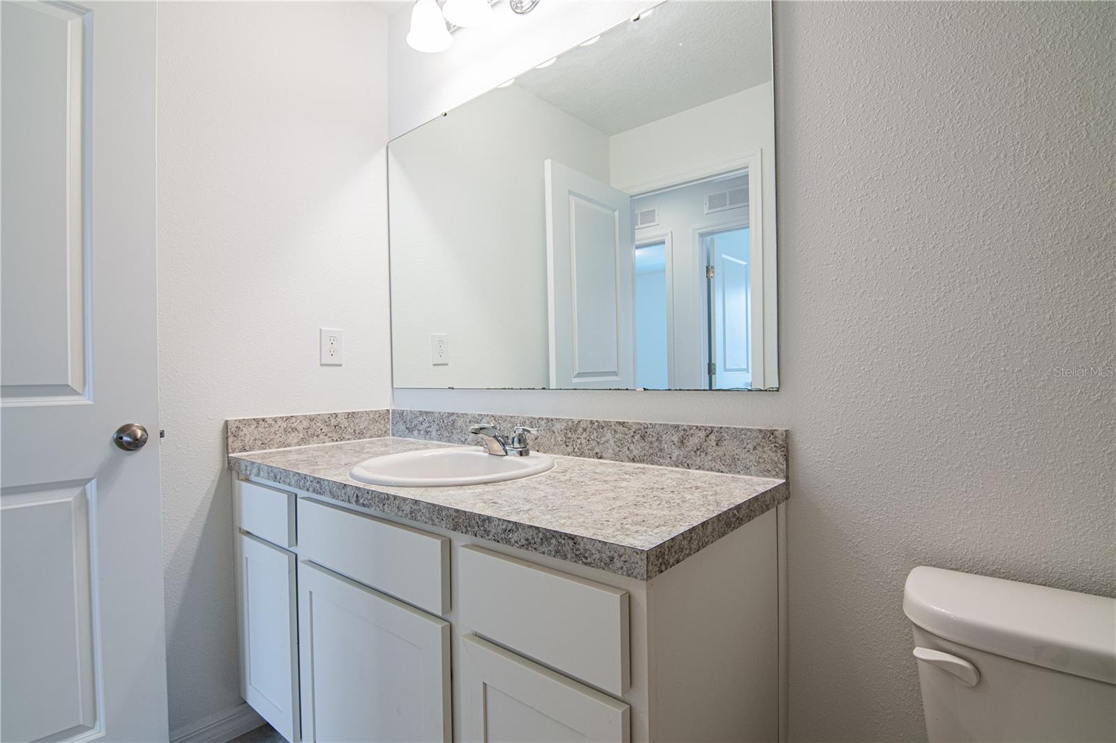 205 Mandovi St Property Photo 37