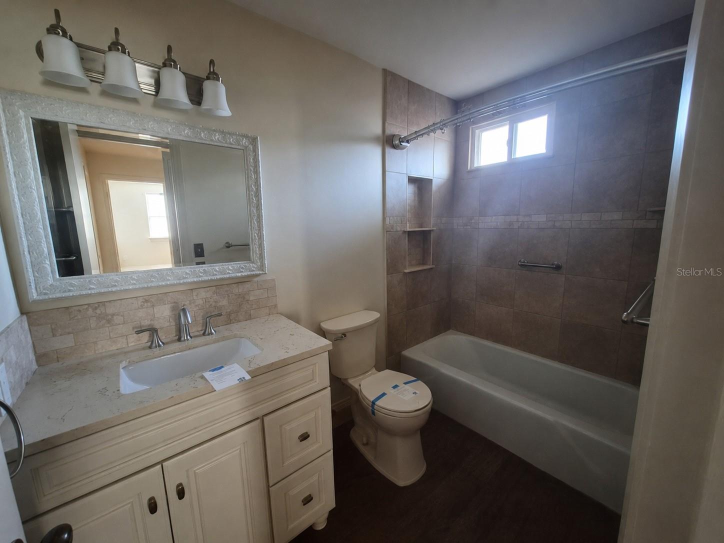 1702 Ketch Pl Property Photo 7