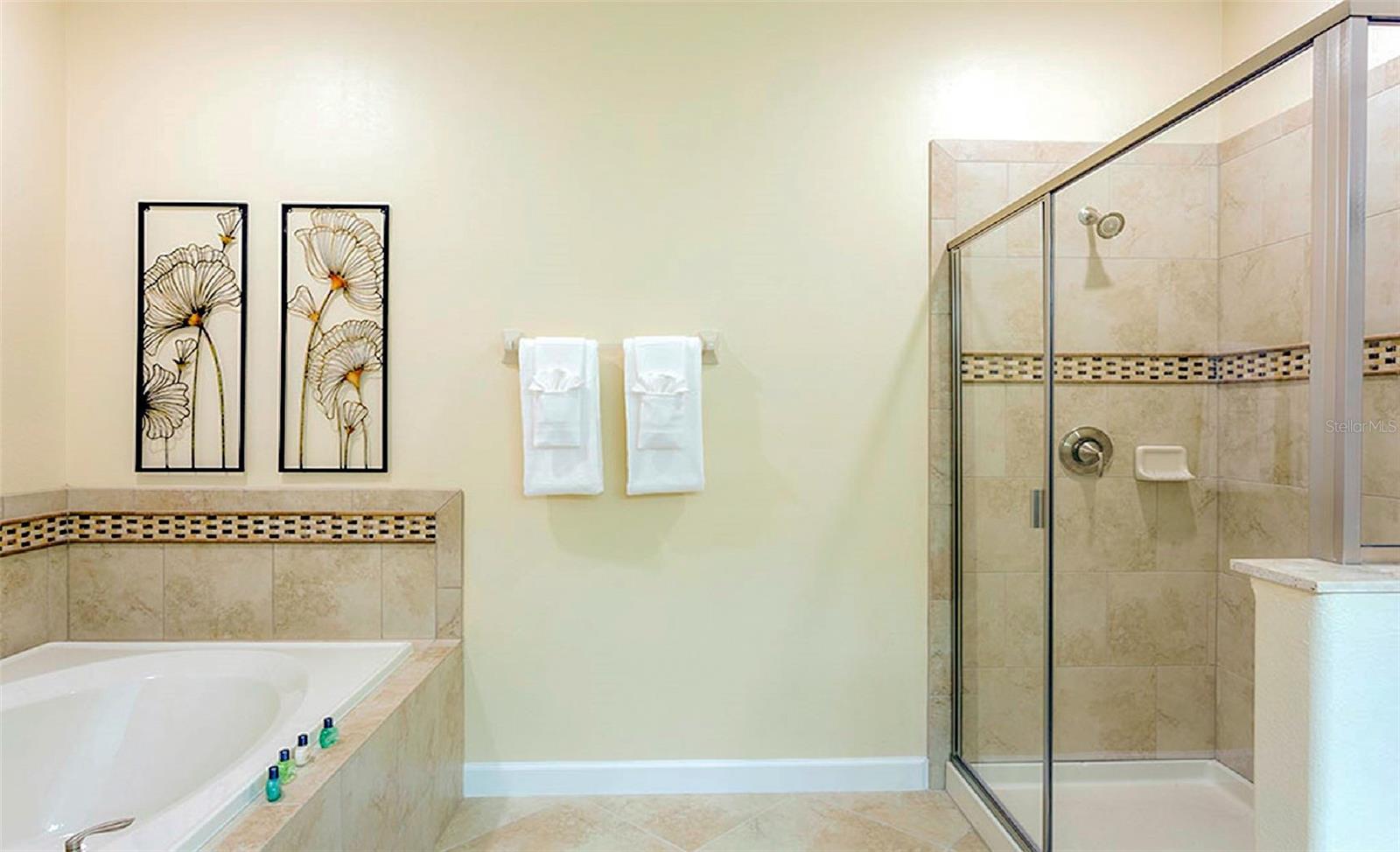 9026 Shadow Mountain St Property Photo 15