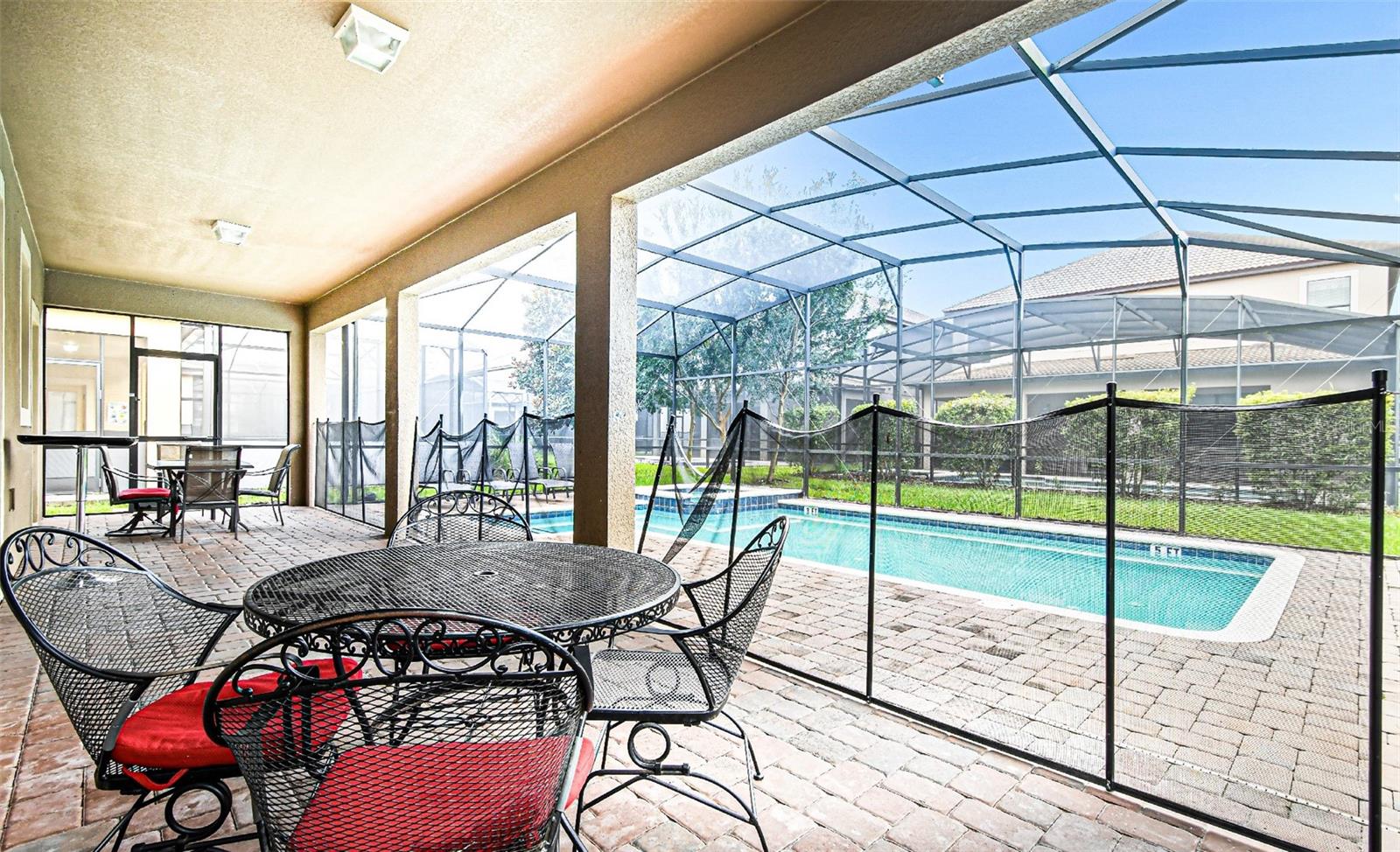9026 Shadow Mountain St Property Photo 48