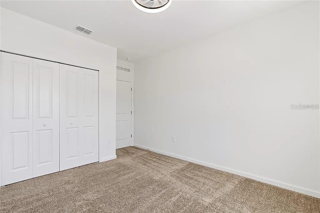 3334 Laurent Loop Property Photo 17