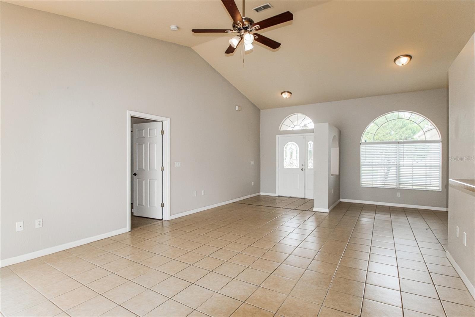 3428 Tomahawk Ave Property Photo 5
