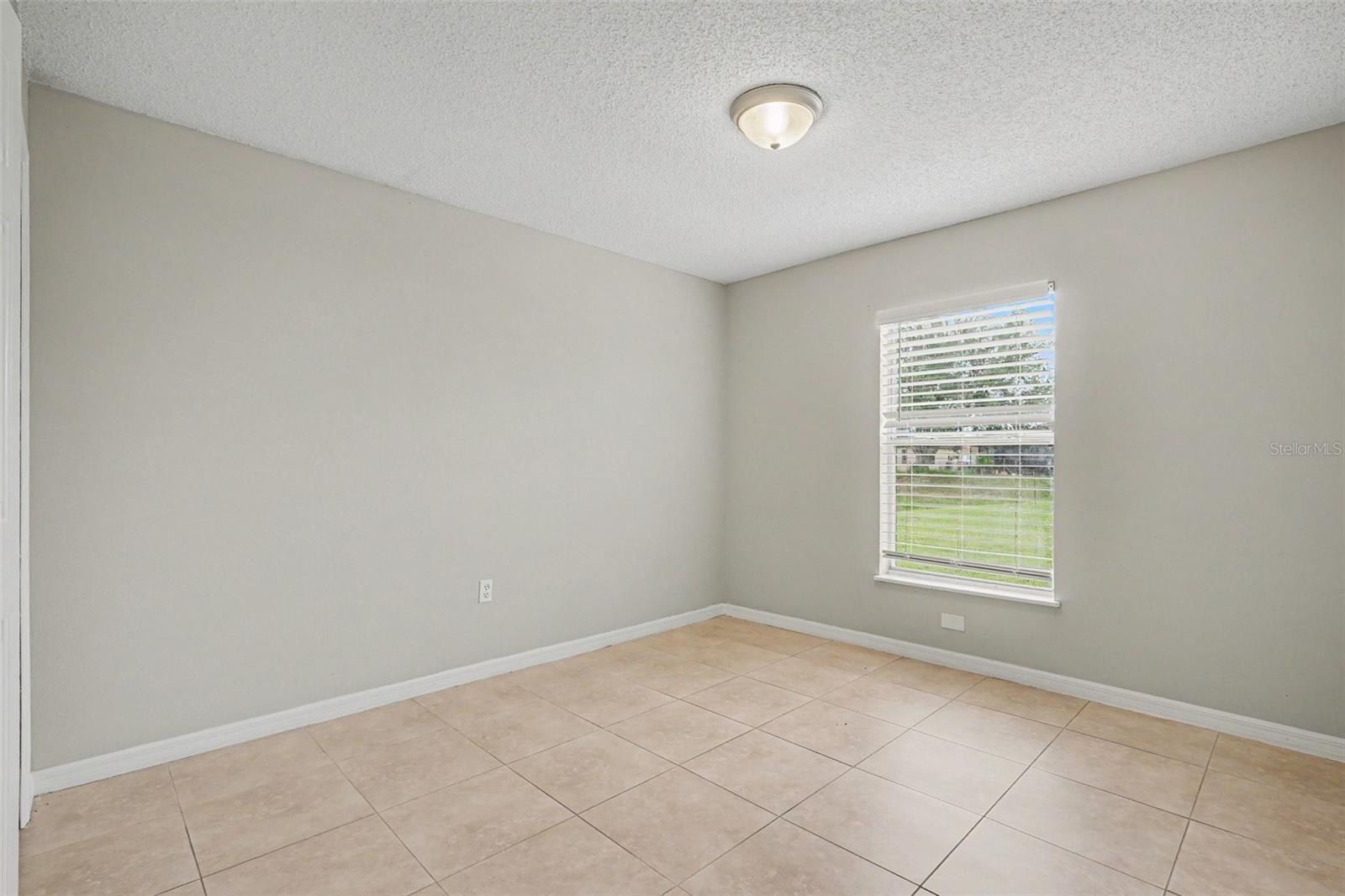 821 Jarnac Dr Property Photo 19
