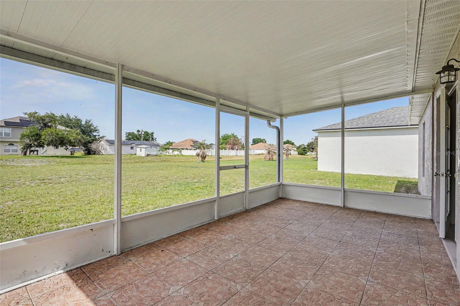 821 Jarnac Dr Property Photo 22