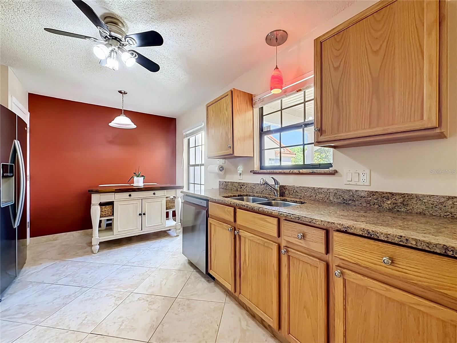535 Via Fontana Dr #202 Property Photo 10
