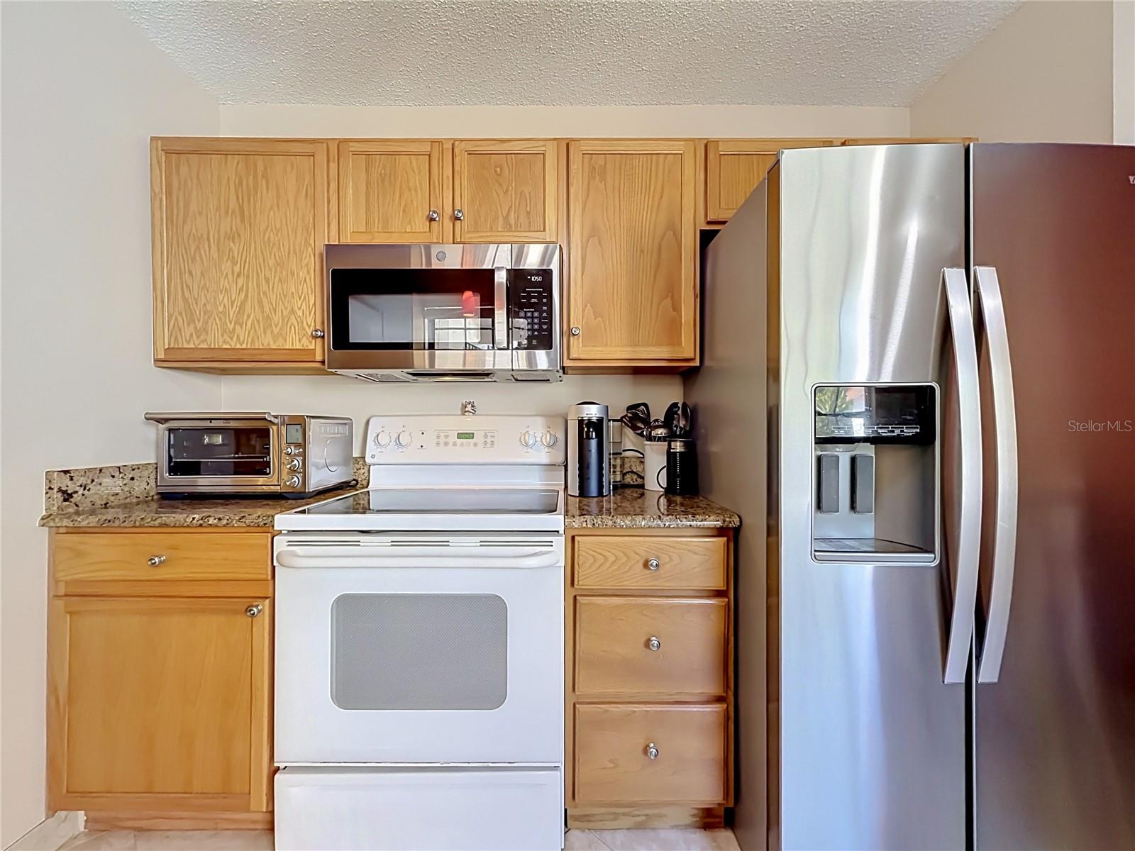 535 Via Fontana Dr #202 Property Photo 11