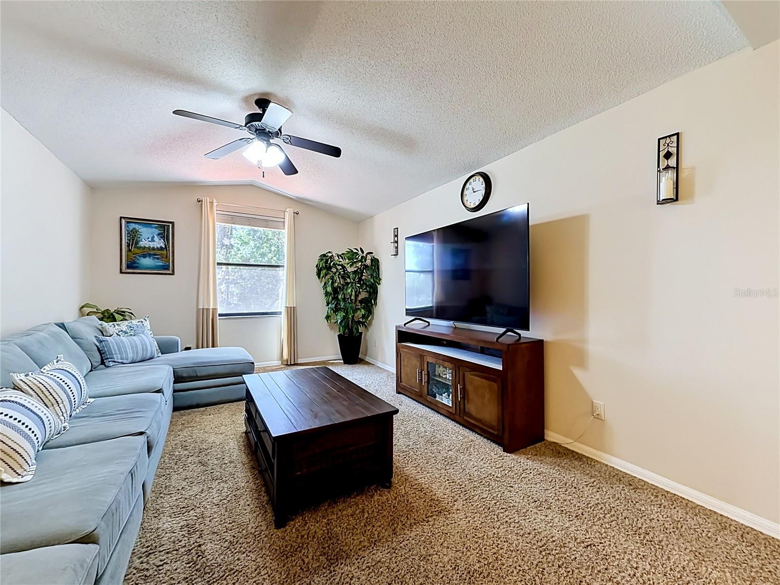 535 Via Fontana Dr #202 Property Photo 19