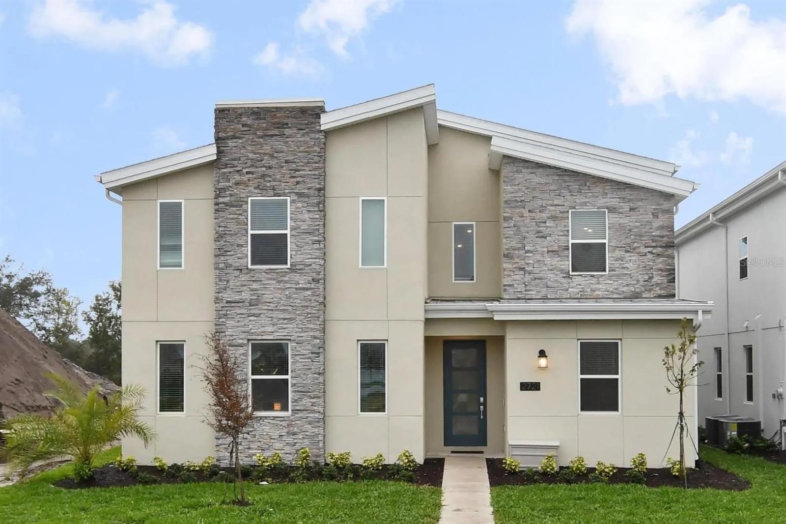 2721 BOOKMARK DR Property Photo 1