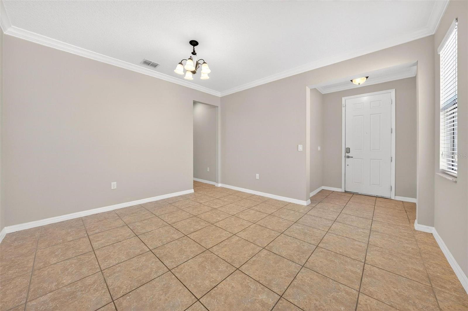 10025 Leyburn Ct Property Photo 6