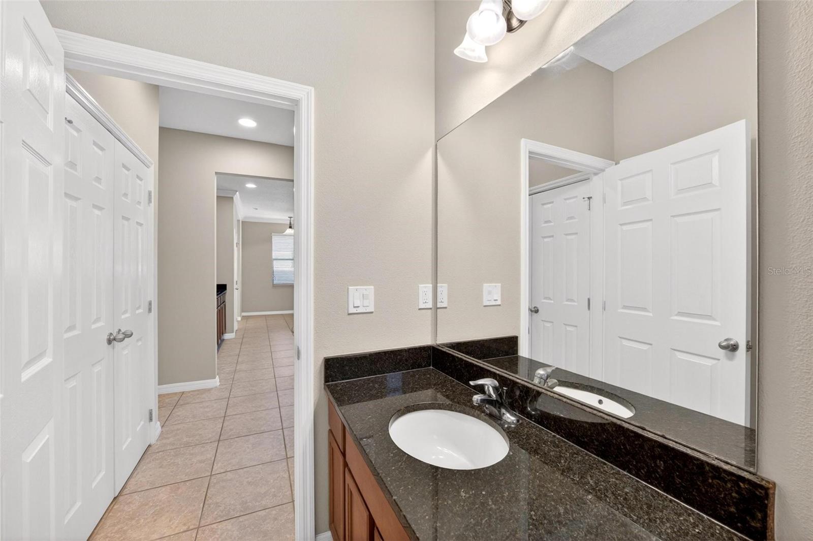 10025 Leyburn Ct Property Photo 20