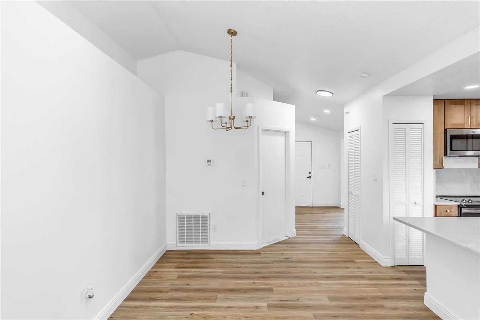 4845 Hawley Rd Property Photo 14