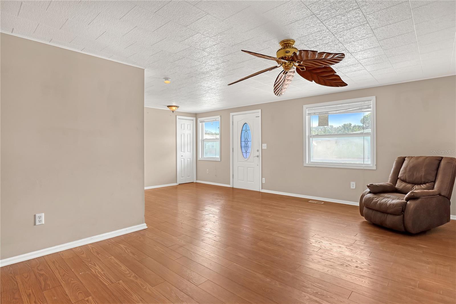 1818 Big Cypress St Ne Property Photo 8
