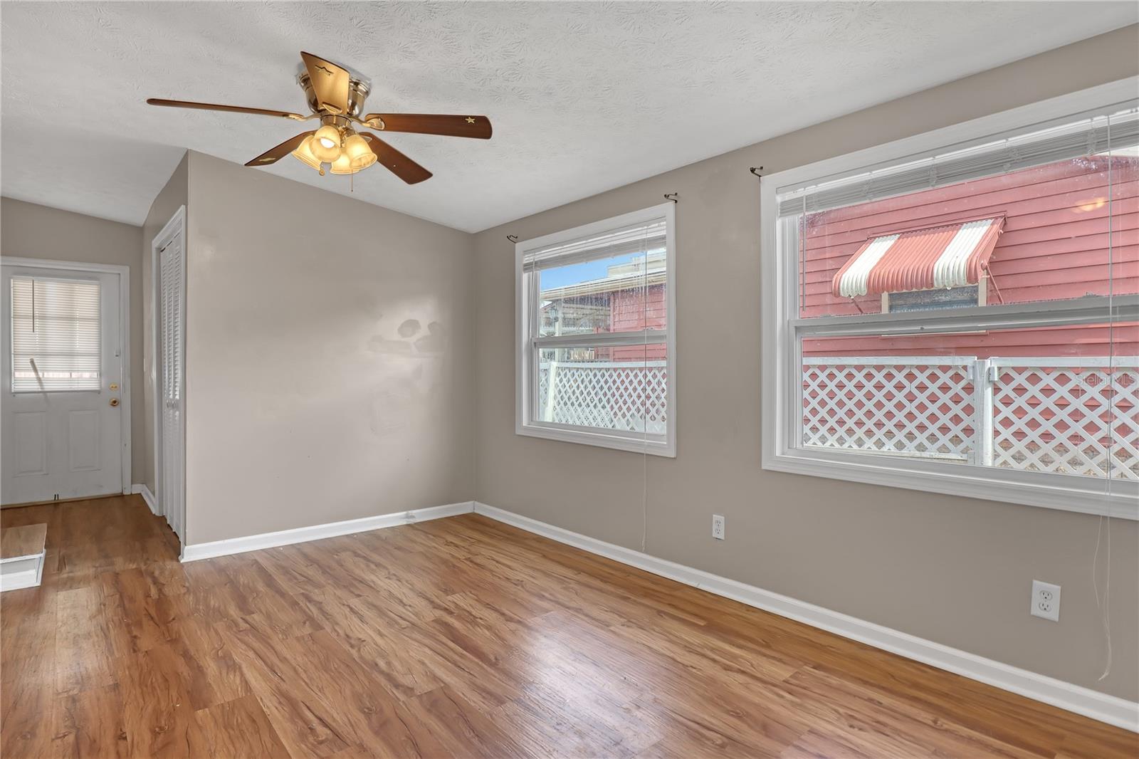 1818 Big Cypress St Ne Property Photo 14