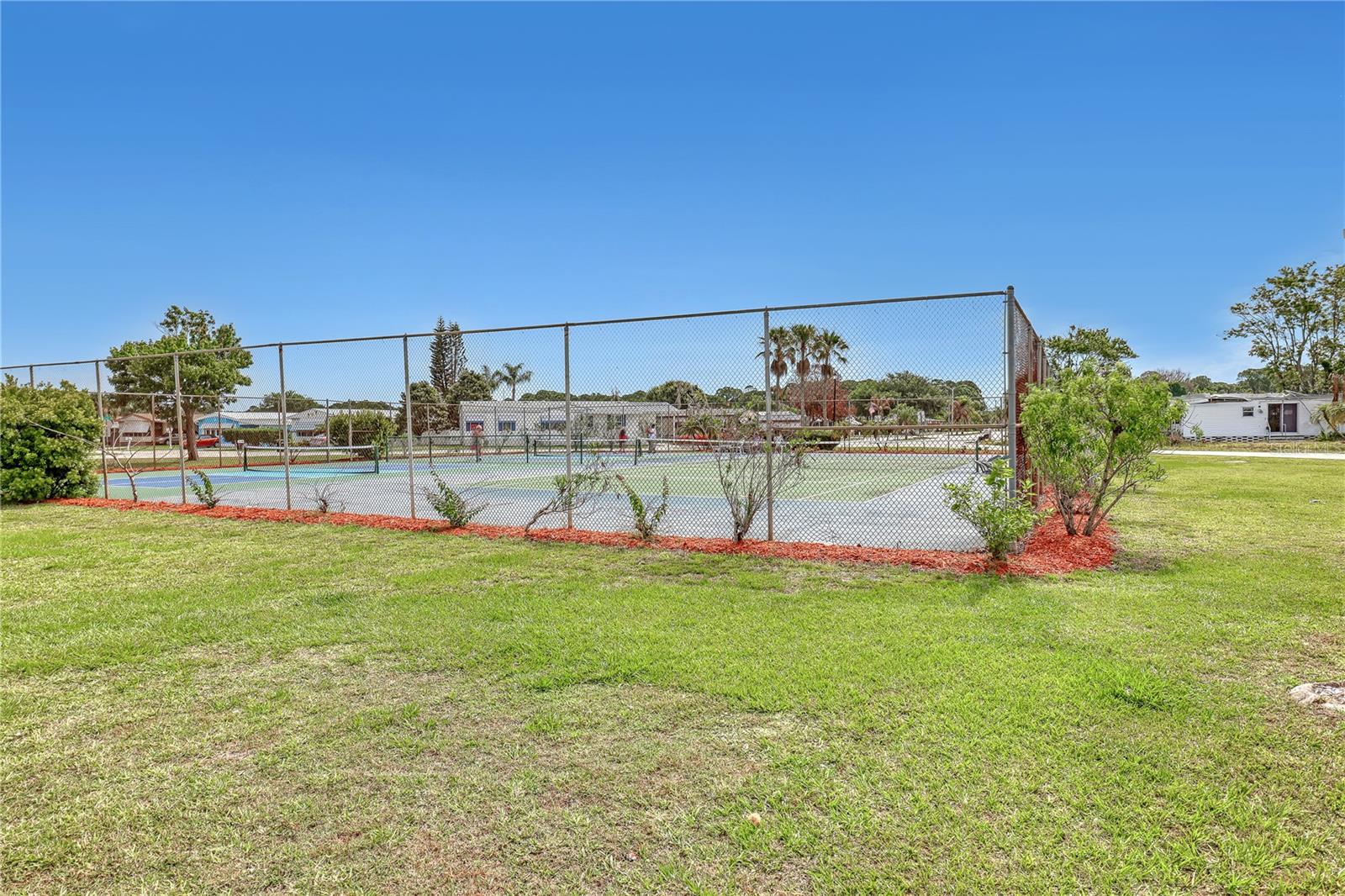 1818 Big Cypress St Ne Property Photo 29