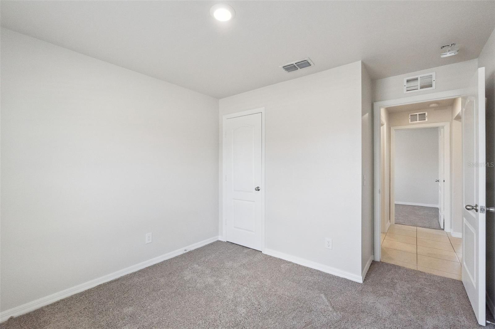 1740 Canaan Loop Property Photo 4