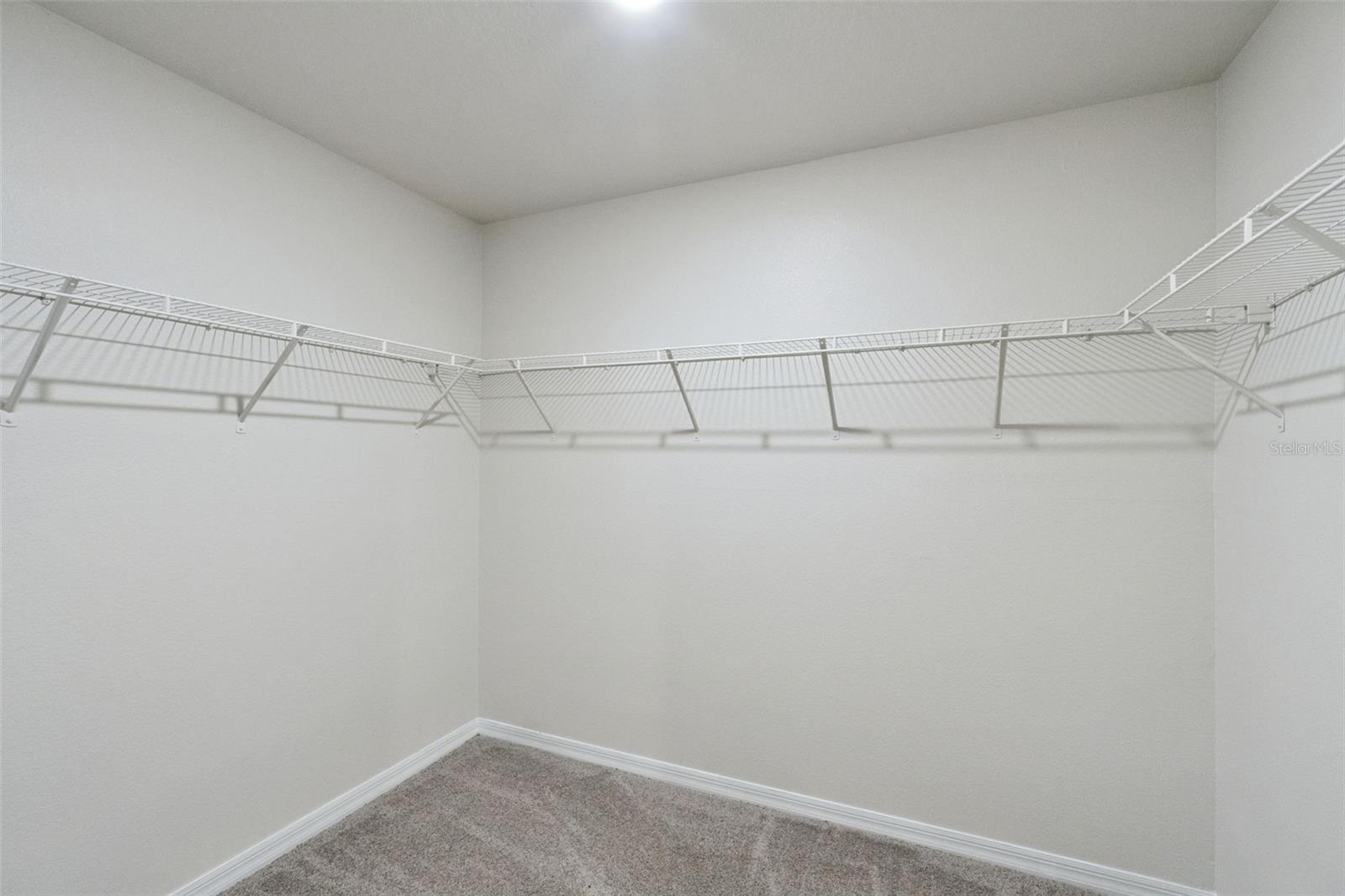 1740 Canaan Loop Property Photo 24