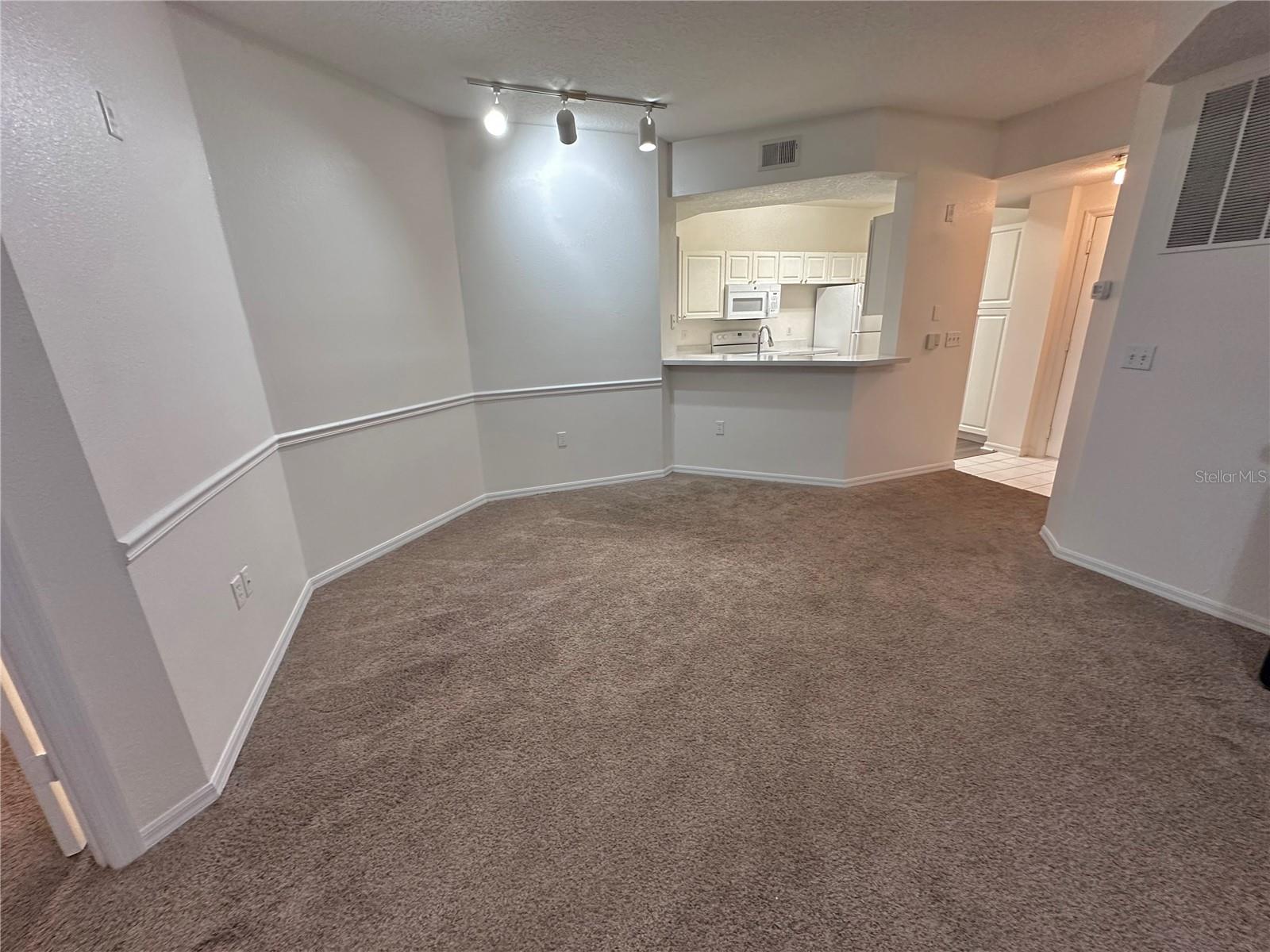 5554 Metrowest Blvd #4-201 Property Photo 6