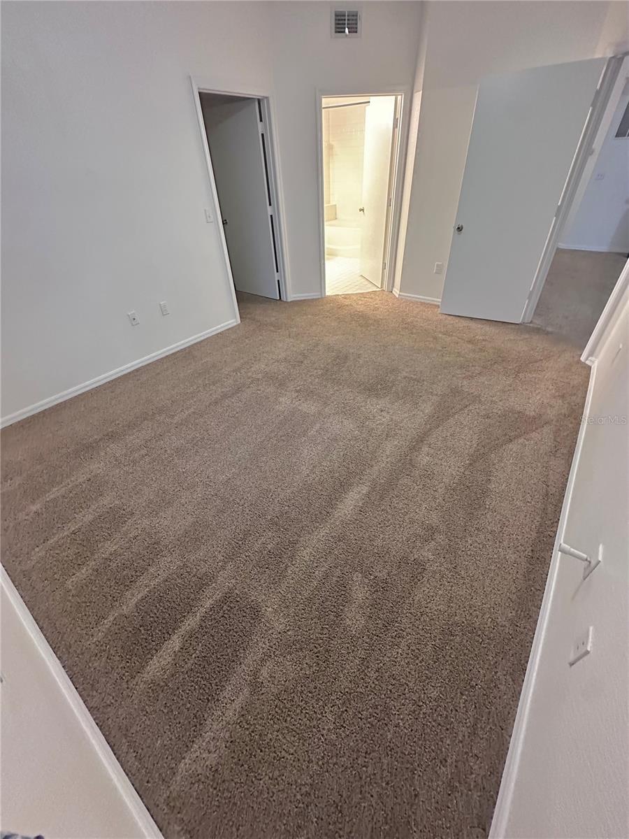 5554 Metrowest Blvd #4-201 Property Photo 11