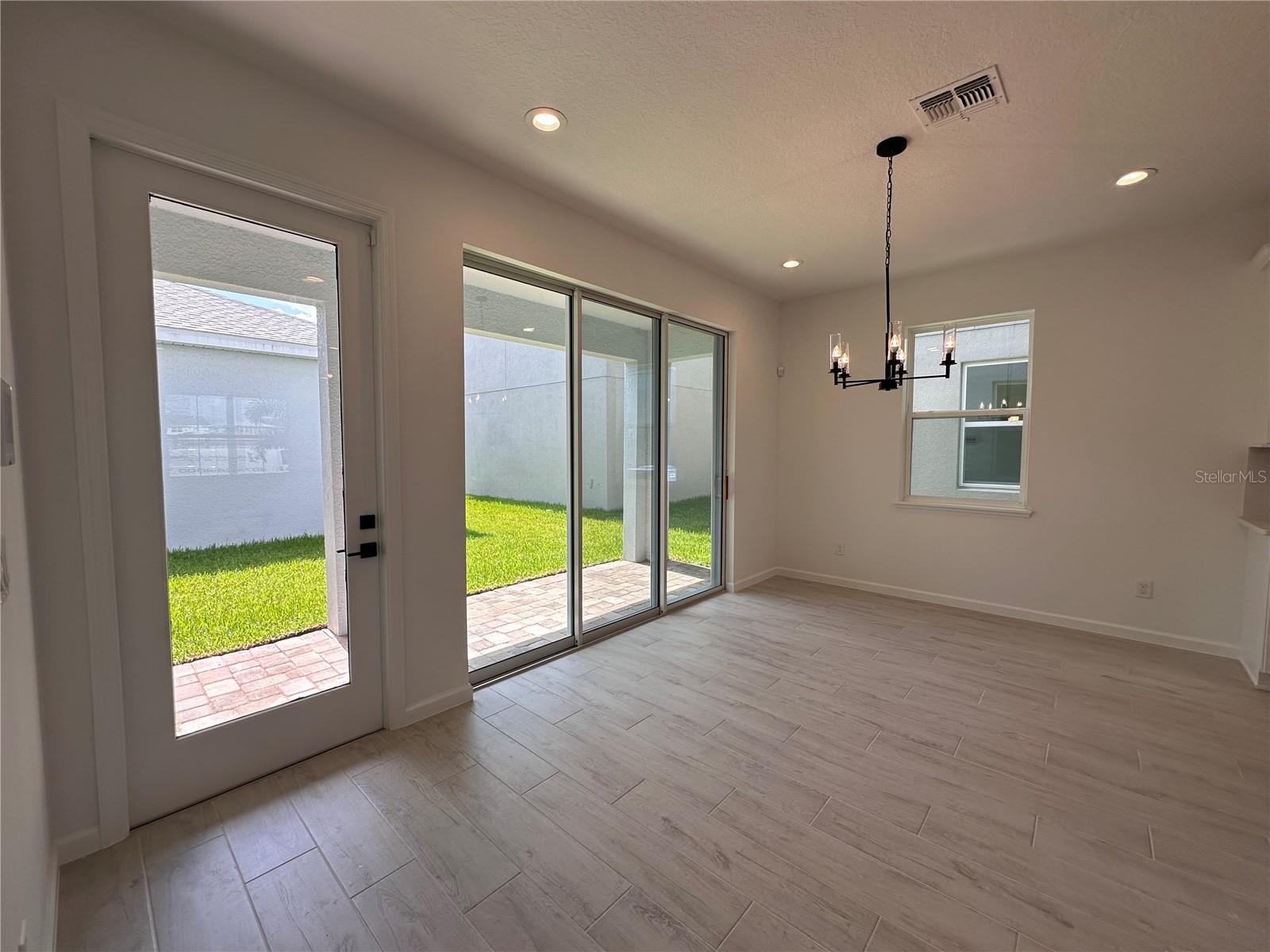 12899 Westhaven Oak Dr Property Photo 10